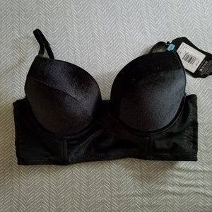 Black push-up bra